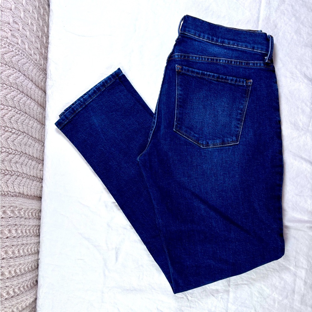 Women's Straight Leg Jeans - Dark Blue